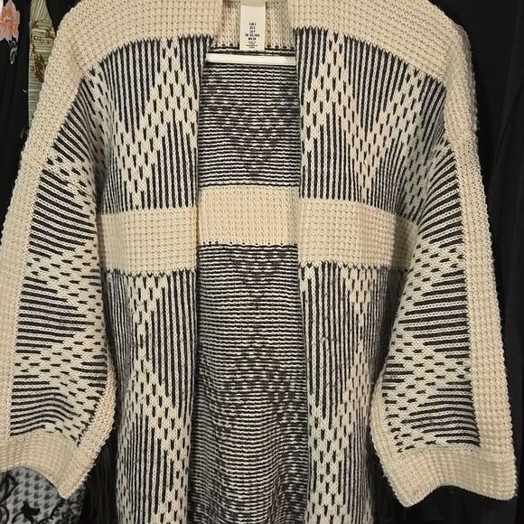 Wool alpaca sweater cardigan top open, fringe small or medium fit cream black - Picture 4 of 16